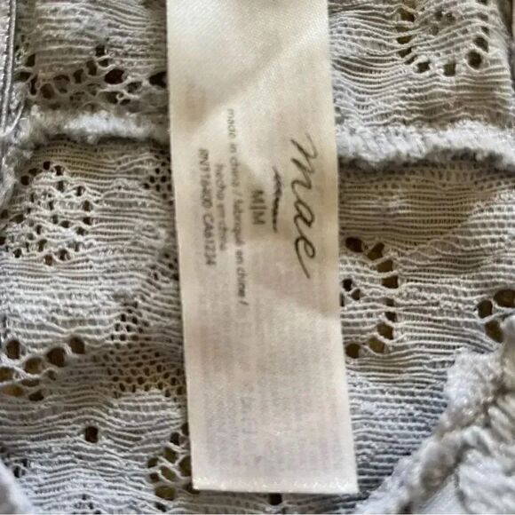 Mae Blue Embroidered Lace Paded Sporty Intimates Bralette Sport Bra SZ M - Picture 6 of 9